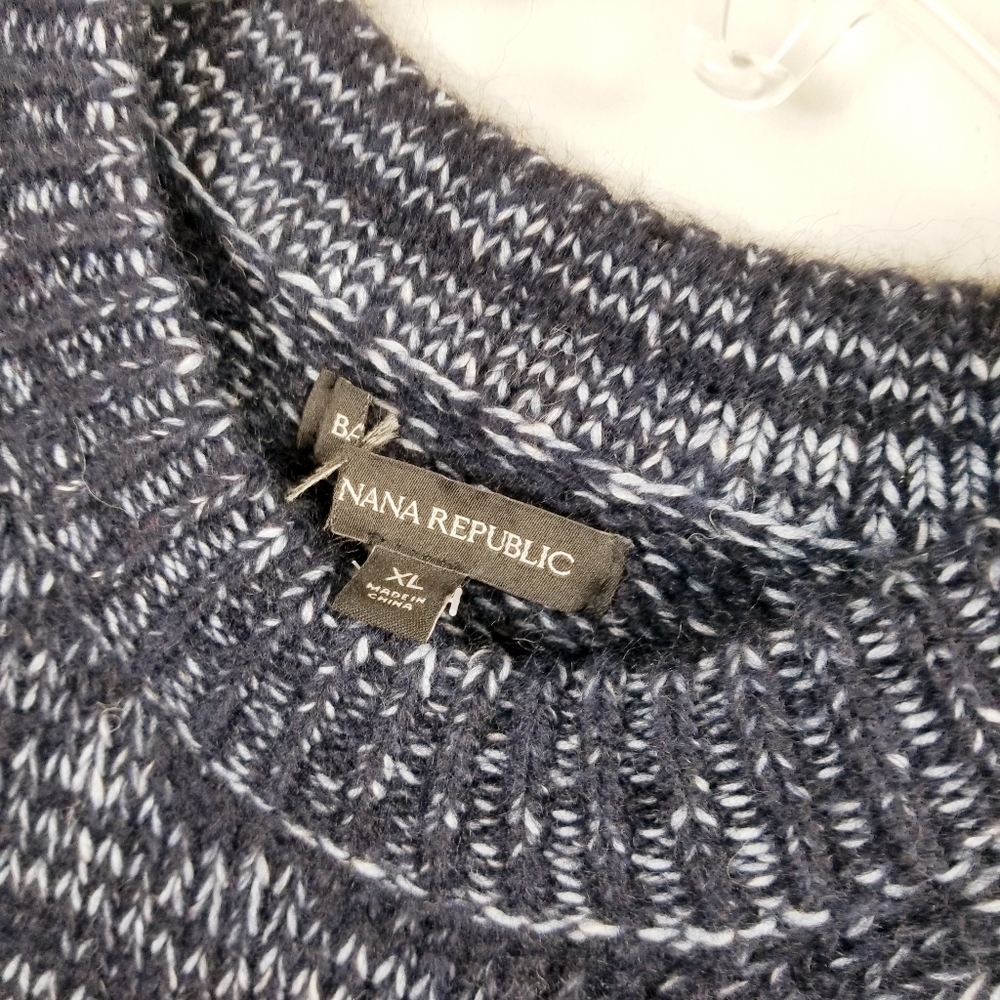 Banana Republic Cropped Ombre Fuzzy Sweater SPR 20 - Picture 7 of 11
